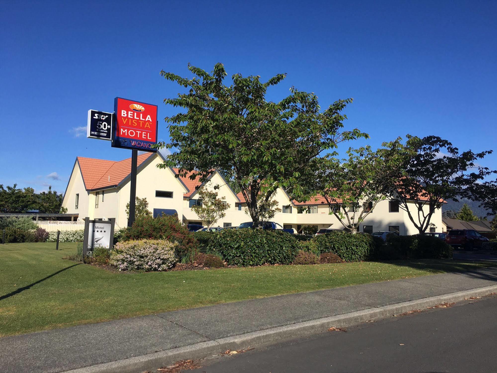 Bella Vista Motel Te Anau Esterno foto