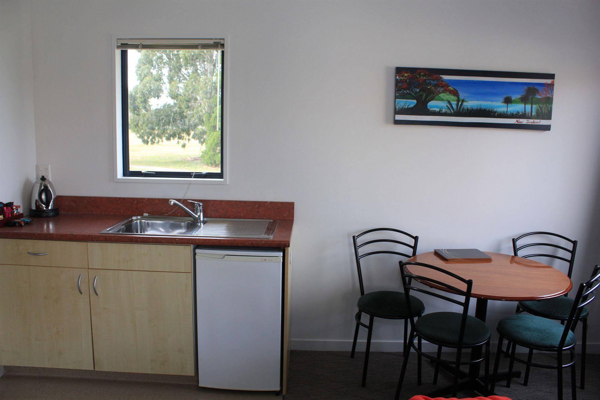 Bella Vista Motel Te Anau Esterno foto